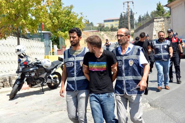 FETÖ'nün Adını Kullanan Dolandırıcıların Çalışma Şekli Polisi Bile Şaşırttı