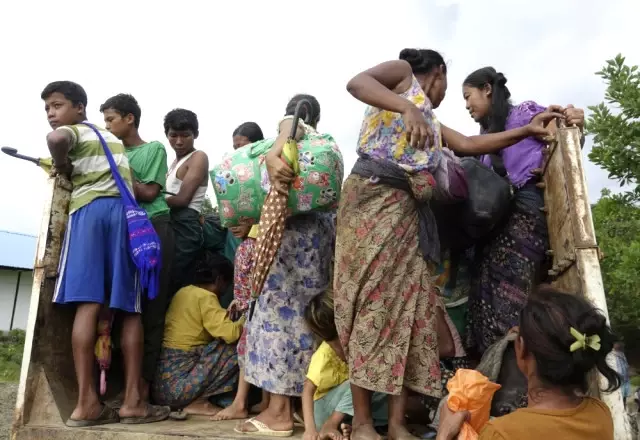 Katliama Maruz Kalan Arakan'ın Değişmeyen Kaderi