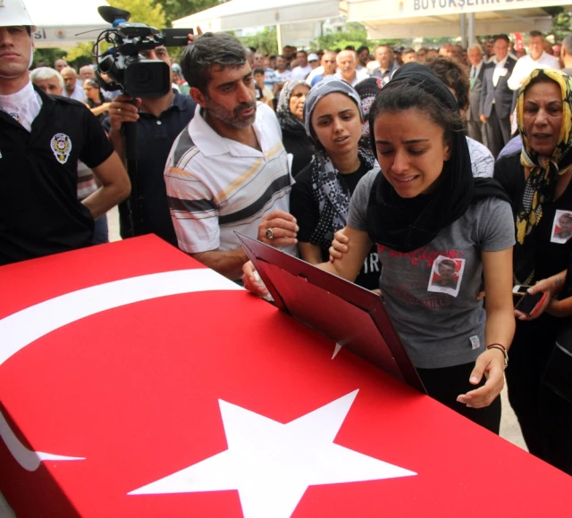 Diyarbakır şehidi Mehmet Gürses Son Yolculuğuna Uğurlandı