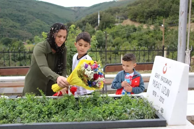 Şehit Başsavcının Eşi: İlk Kez Bu Kabirden Mahcup Olmadan Döneceğim