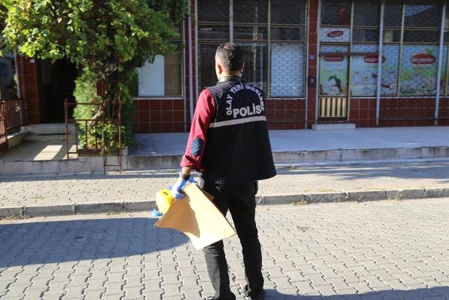 70 Yaşındaki Adam, Kalbine Ateş Ederek İntihar Etti!