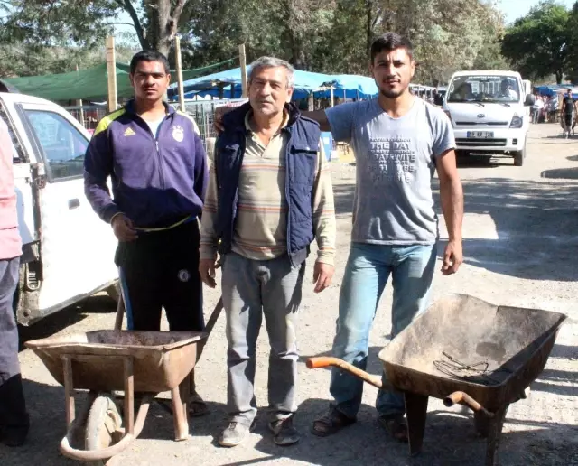 Tekirdağlı Hamallar, Kurban Bayramını Her Yıl Dört Gözle Bekliyorlar