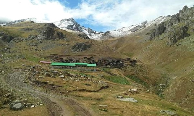Sonbaharı Bile Yaşamadan Artvin'e Kar Yağdı!