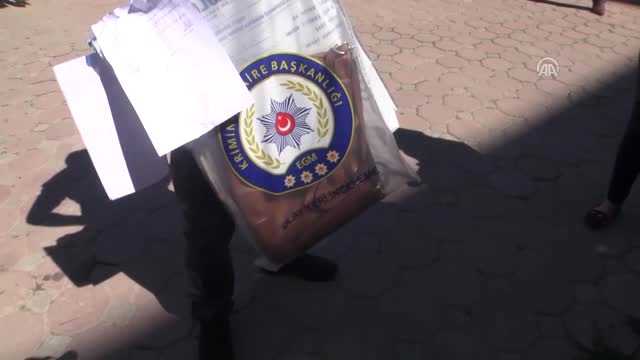 Özel Düzenekli Çantayla Hırsızlık Yapan Moğol Çete Yakalandı