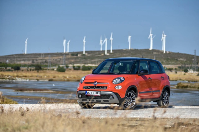Makyajlı Fiat 500l Türkiye Yollarında