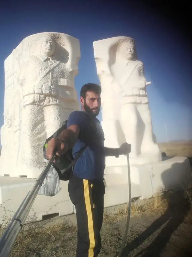 Survivor'a Katılmak İçin Iğdır'dan İstanbul'a Yürüyor!