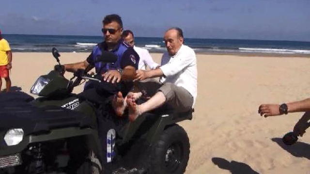 Şile'de Arazi Aracına Binen Kadir Topbaş, Düşme Tehlikesi Atlattı
