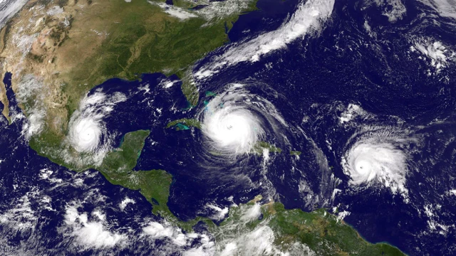 ABD'de Kabus Bitmiyor; Irma'dan Sonra 2 Kasırga Daha Geliyor