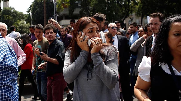 Meksika'daki 7,1'lik Depremde Ölü Sayısı 248'e Yükseldi