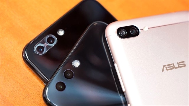 Zenfone 5 Beklenenden Erken Gelecek!