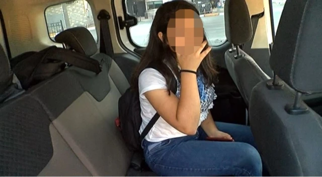 Beyoğlu'nda Genç Kızın Ağzını Kapatarak Yere Yatıran Sapık, Kıskıvrak Yakalandı