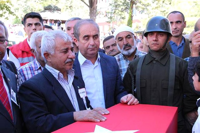 Şehit Uzman Onbaşı Kızılca'nın Cenazesi, Baba Ocağındaki Yatağına Son Kez Konuldu