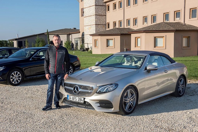 Yeni <a class='keyword-sd' href='/mercedes-benz/' title='Mercedes Benz'>Mercedes Benz</a> E Serisi Ailesi Karşınızda