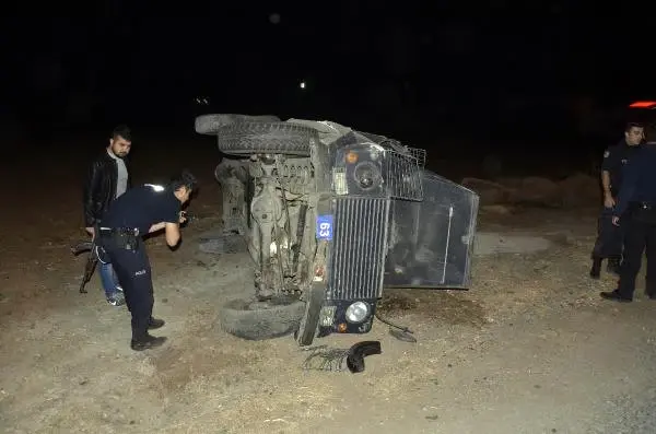 Siverek'te Zırhlı Araç Devrildi, Özel Harekat Polisleri Büyük Tehlike Atlattı!