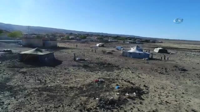 Mevsimlik İşçiler, Ekmek Parası İçin Evleri Sırtında Geziyor