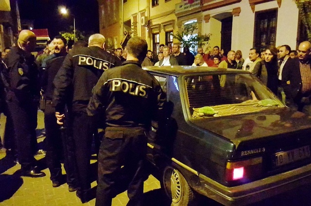 CHP'nin Delege Seçiminde Kavga! Yumruklar Havada Uçuştu