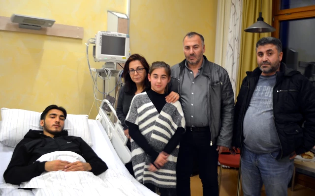 Almanya'da Dalağının Alınması İçin Ameliyata Giren Türk Genç, Böbreğinden Oldu