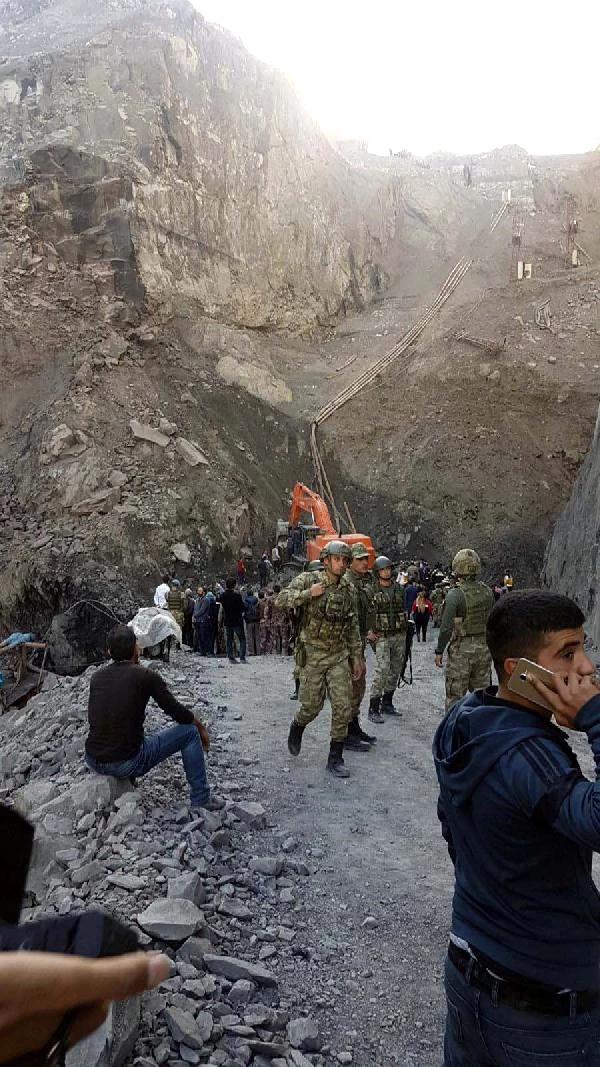 Şırnak'ta <a class='keyword-sd' href='/maden/' title='Maden'>Maden</a> Ocağında Göçük: 7 İşçi Öldü, 1 İşçi Yaralı Kurtarıldı