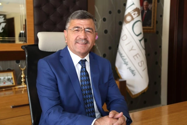 Erdoğan'ın İstifasını İstediği AK Partili Niğde Belediye Başkanı Görevi Bıraktı