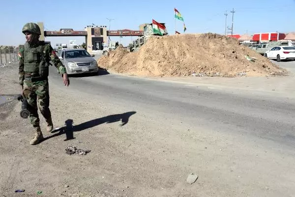 Peşmergeler, Erbil-Kerkük Karayoluna Yığınak Yaptı