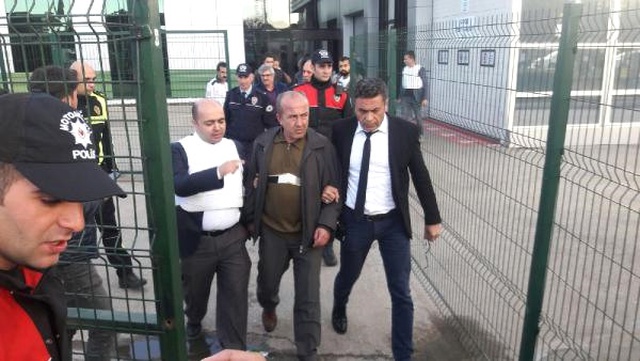 İşten Çıkarılan İşçi, Pompalı Tüfekle Dehşet Saçıp İşe Geri Alınmayı İstedi