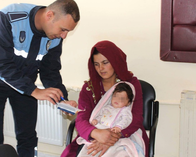 Suçüstü Yakalanan Dilenci Kadın: Dilenmek Varken Neden Çalışayım