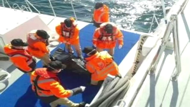 Şile'de Batan Gemide Kaybolan Mürettebatın Yakınları, Sinir Krizi Geçirdi