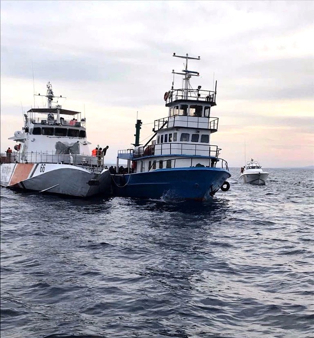 Çanakkale Açıklarında Kovalamaca: 305 Göçmen Kaçmadan Yakalandı