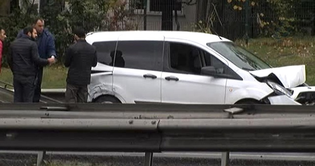 TEM Otoyolu Avcılar Mevkiinde Kamyonet Alarmı! Kilometrelerce Ters İstikamette Kaçtı