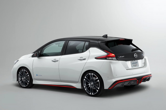Tokyo'da Nissan'dan Gövde Gösterisi