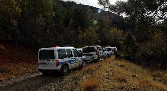 Koyun Otlatırken Vuruldu, Yardım İstemek İçin Aradığı Polisler Cesedini Buldu