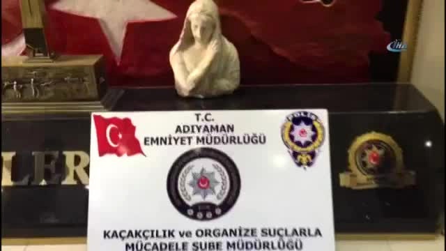 Adıyaman'da Roma Dönemine Ait Bir Heykel Ele Geçirildi