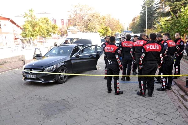 Ankara'da Nefes Kesen Kovalamaca! Polisi Yaralayıp Yaya Olarak Kaçtılar