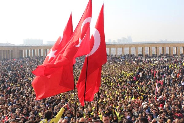 1907 ÜNİFEB, Yaklaşık 5 Bin Kişi ile Ata'nın Huzuruna Çıktı