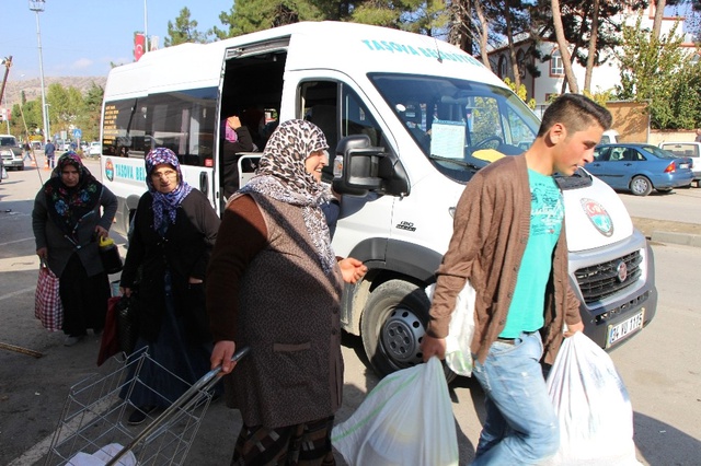 Vatandaşın Ulaşım Ücreti Belediyeden! Bu Minibüste Para Geçmiyor