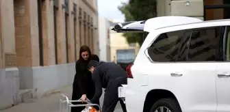 Lüks İçinde Yaşıyorlar! Hakan Şükür'ün Tesettürlü Eşi, ABD'de Başını Açtı