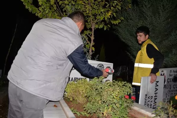 Diyarbakır'da PKK'lı Teröristlerin Mezar Taşları Değiştirildi, 