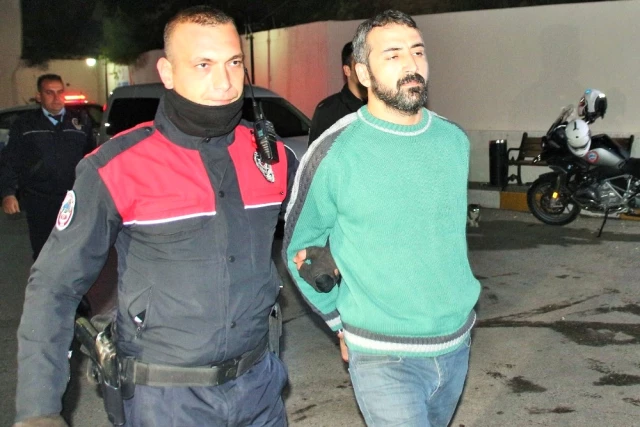 İzmir'de Bir Kişiyi Öldürüp 2 Kişiyi Yaralayan Zanlılar Bodrum'da Yakalandı