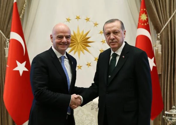 Cumhurbaşkanı Erdoğan, FIFA Başkanı Gianni Infantino'yu Kabul Etti