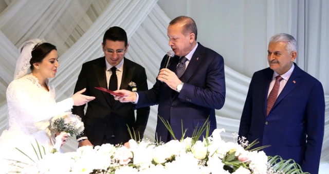 Cumhurbaşkanı Erdoğan ve Binali Yıldırım, Nikah Törenine Katıldı