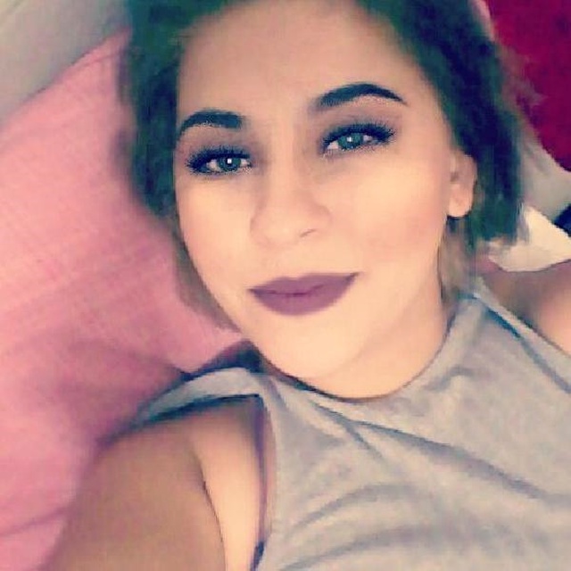 17 Yaşındaki Genç Kız, Günlük Kiralanan Dairede Silahla Öldürüldü