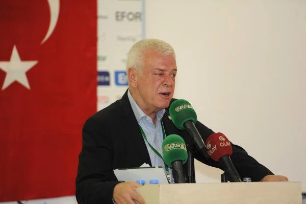 Bursaspor Başkanı Ali Ay: Oynamayan Futbolcuları Göndermeliyiz