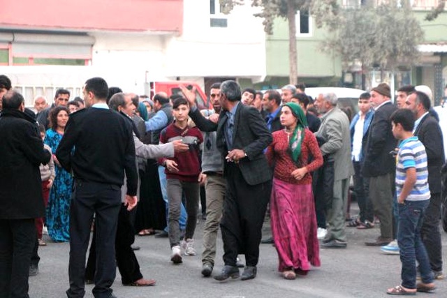 Damat ile Kayınpederin 'Misafir' Kavgasına Yakınları da Karıştı: 10 Yaralı