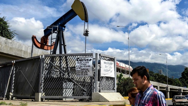 Dünya Bitcoini Konuşurken Venezuela Piyasaya Yeni Bir Sanal Para Birimi Sürecek