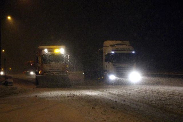 Bolu'da Kar Kalınlığı 50 Santimetreyi Buldu! İlk Kar Tatili Düzce'den Geldi