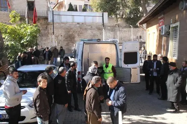 Şanlıurfa'da Feci Kaza: Minik Gizemnur, Okula Giderken Hayatını Kaybetti