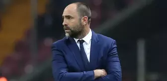 Maç Öncesi Sarı-Kırmızılı Taraftar Igor Tudor'u Protesto Etti