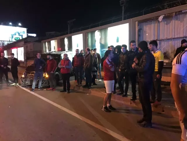 Bağdat Caddesi'nde Kontrolden Çıkan Araç 2 Yayayı Ezip Geçti