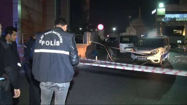 Kağıthane'de Maganda Kurşunu, Kaldırımda Yürüyen Vatandaşı Vurdu