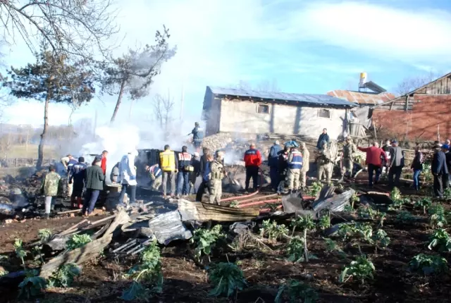 Tokat'taki Yangın Faciasında Yürek Burkan İhmal: Anne Komşuya Gitti, 3 Çocuk Yangında Öldü